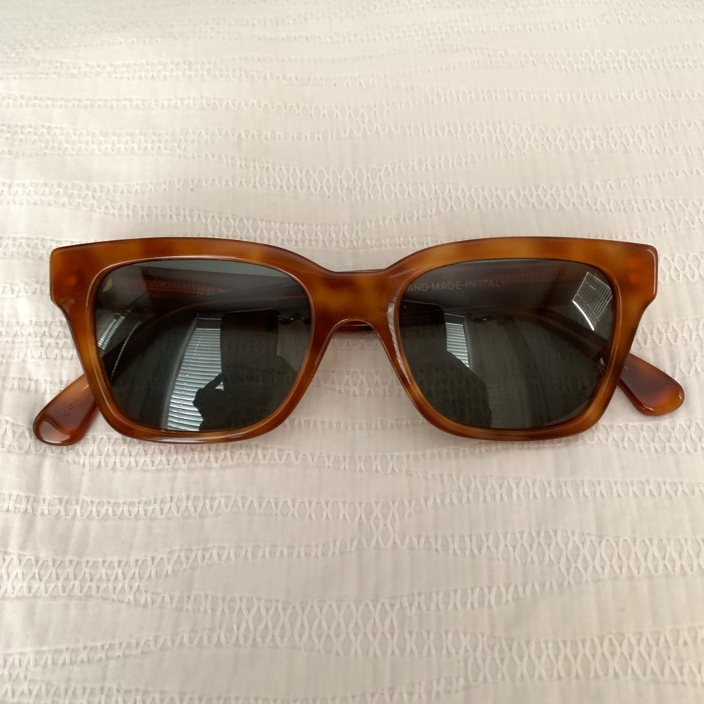 RETROSUPERFUTURE Super América in Light Havana